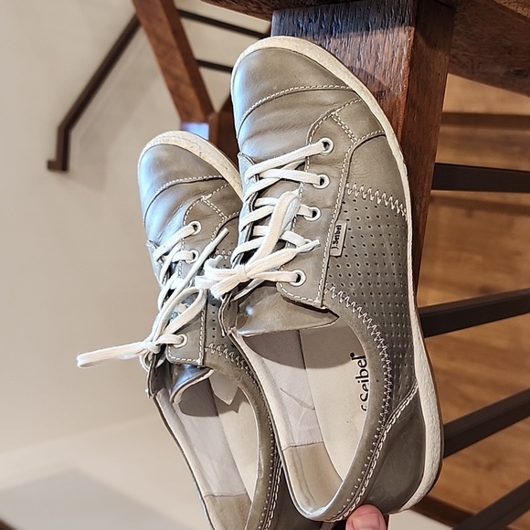 JOSEF SEIBEL CASPIAN LEATHER SNEAKER sz 8 - Picture 5 of 5